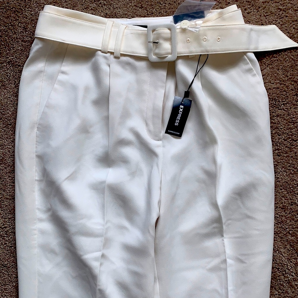 NWT Express off white trousers 💙